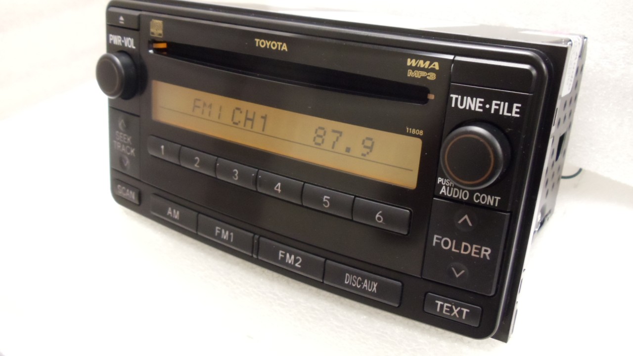 2006 2007 Toyota 4Runner Yaris CD Radio  OEM  